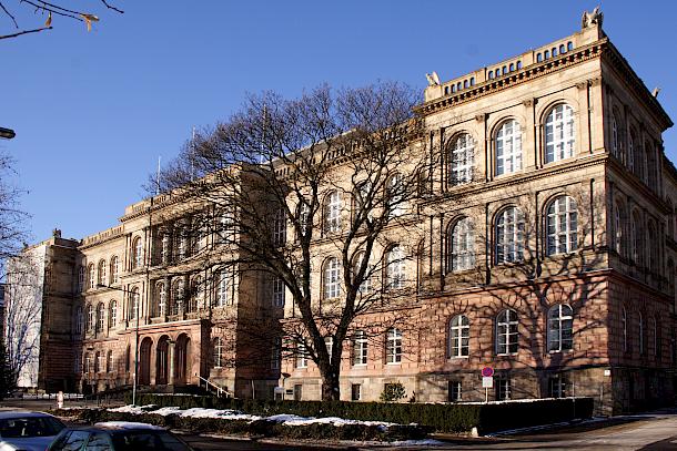 RWTH Aachen, Fotoquelle: wikimedia, א (Aleph)